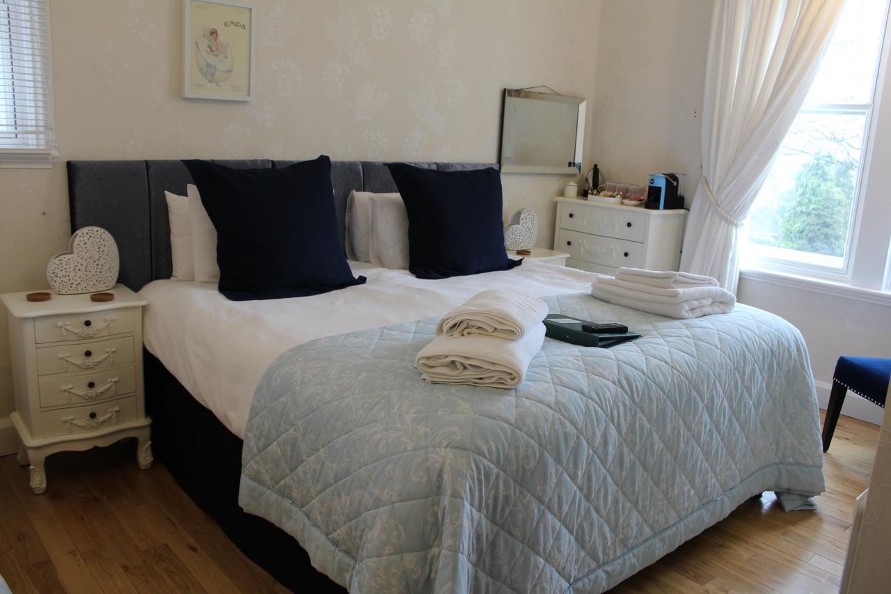 Copper Beech House Bed & Breakfast Malvern ภายนอก รูปภาพ