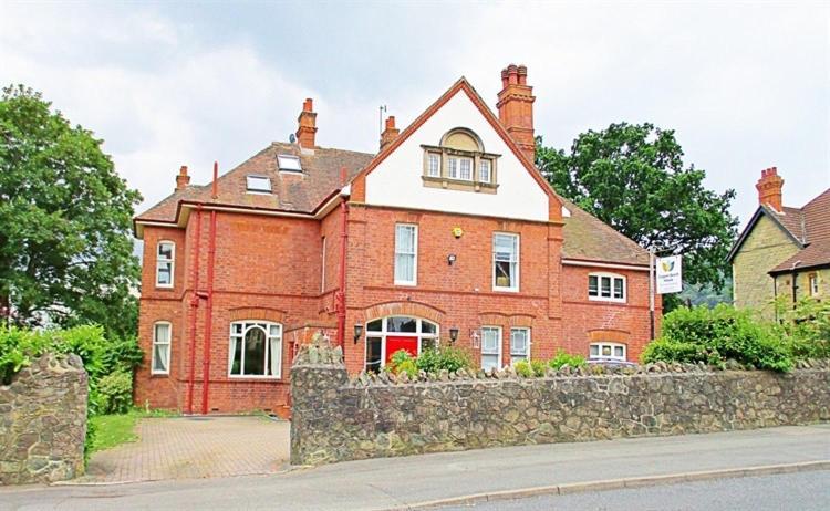 Copper Beech House Bed & Breakfast Malvern ภายนอก รูปภาพ